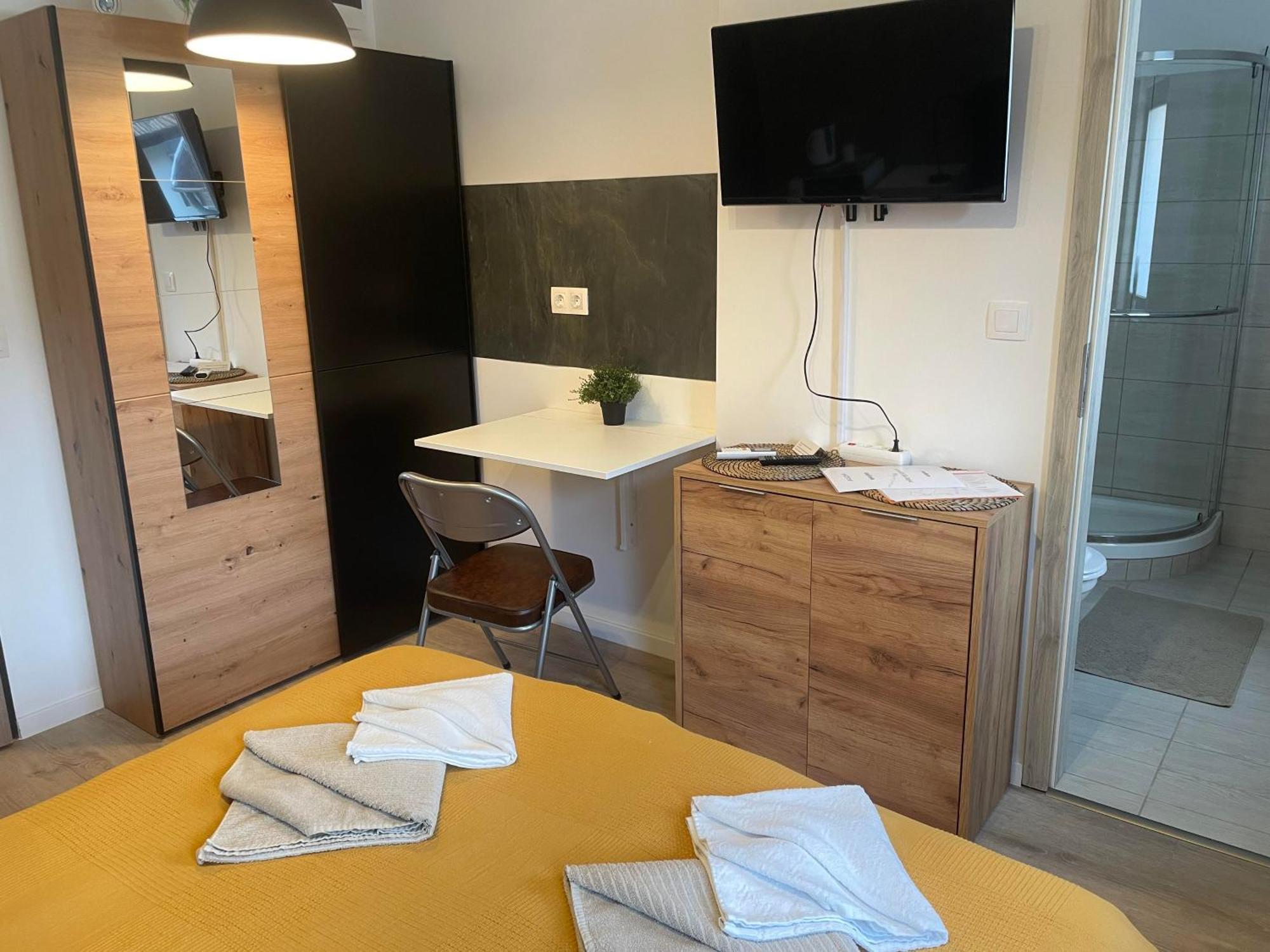 Szent Benedek Apartman Apartment Fot Luaran gambar