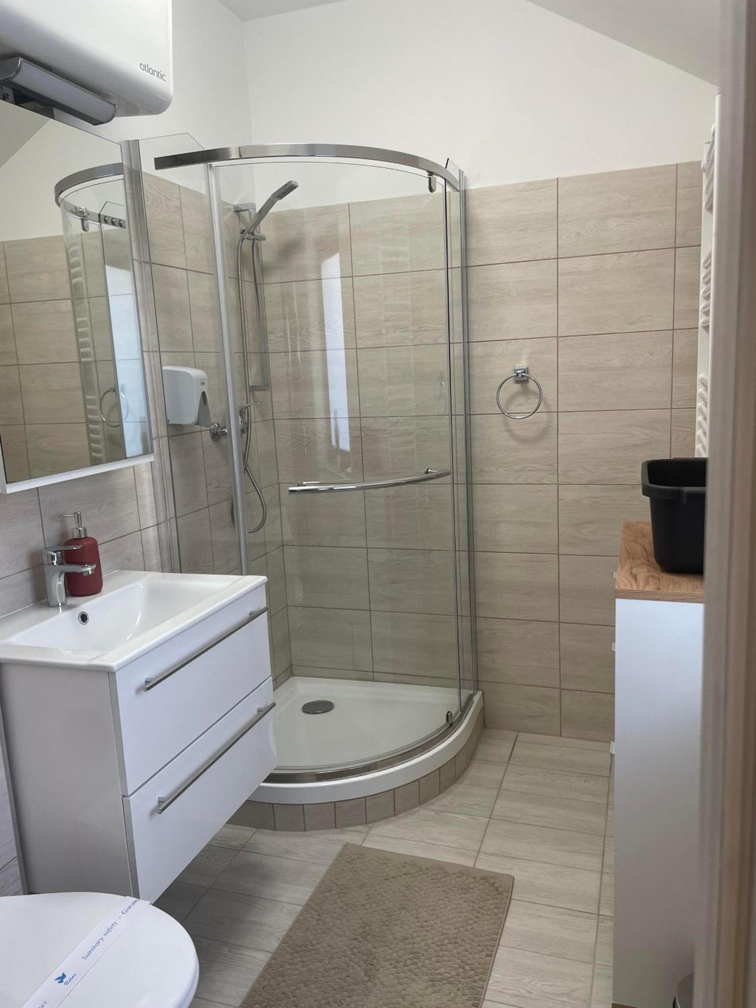 Szent Benedek Apartman Apartment Fot Luaran gambar