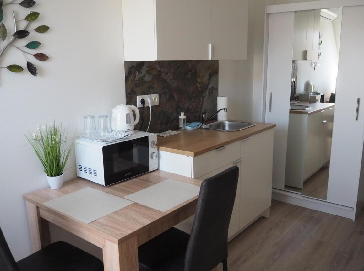 Szent Benedek Apartman Apartment Fot Luaran gambar